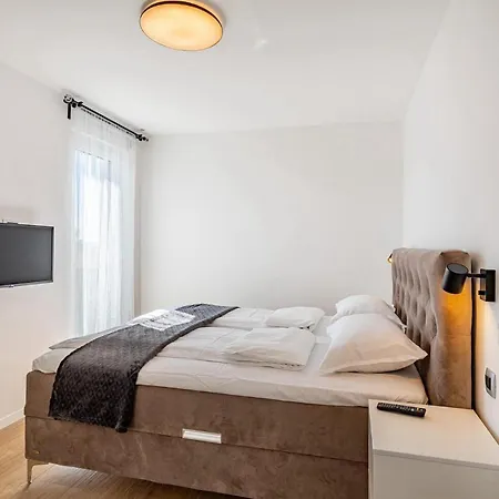 Bura Rab Ferienhaus *